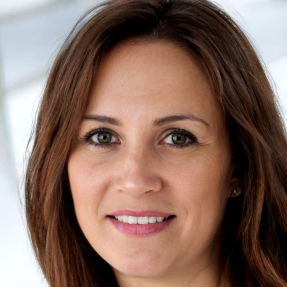 Sarah Schmidt, Budgetplanungsexpertin
